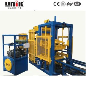 QT4-15 Automatický stroj na výrobu cementového bloku na predaj